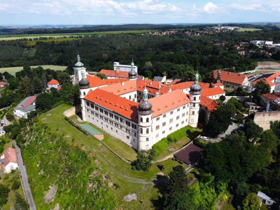 Myslivost v honitbách Lesů ČZU: 90 let tradice, management zvěře a aktivní výuka studentů