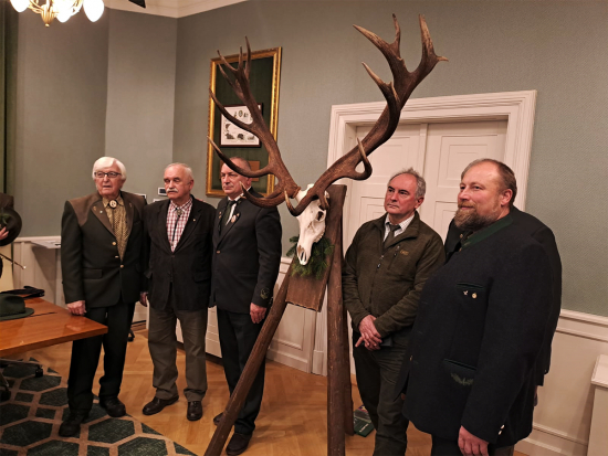 Slovensko má novou nejsilnější trofej jelena evropského z volnosti