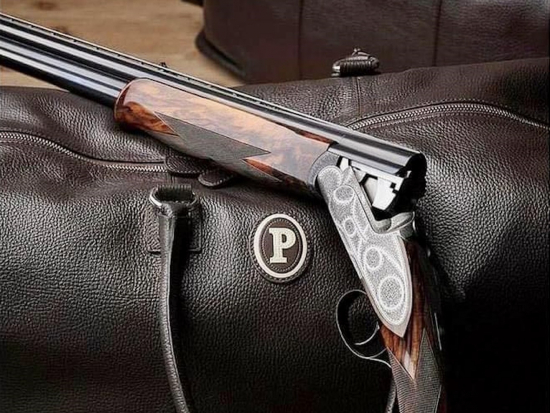 Česká společnost CSG kupuje italskou rodinou firmu Armi Perazzi, prestižní značku luxusních zbraní pro lovce a sportovce